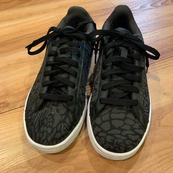 Adidas Sneakers - Picture 2 of 5